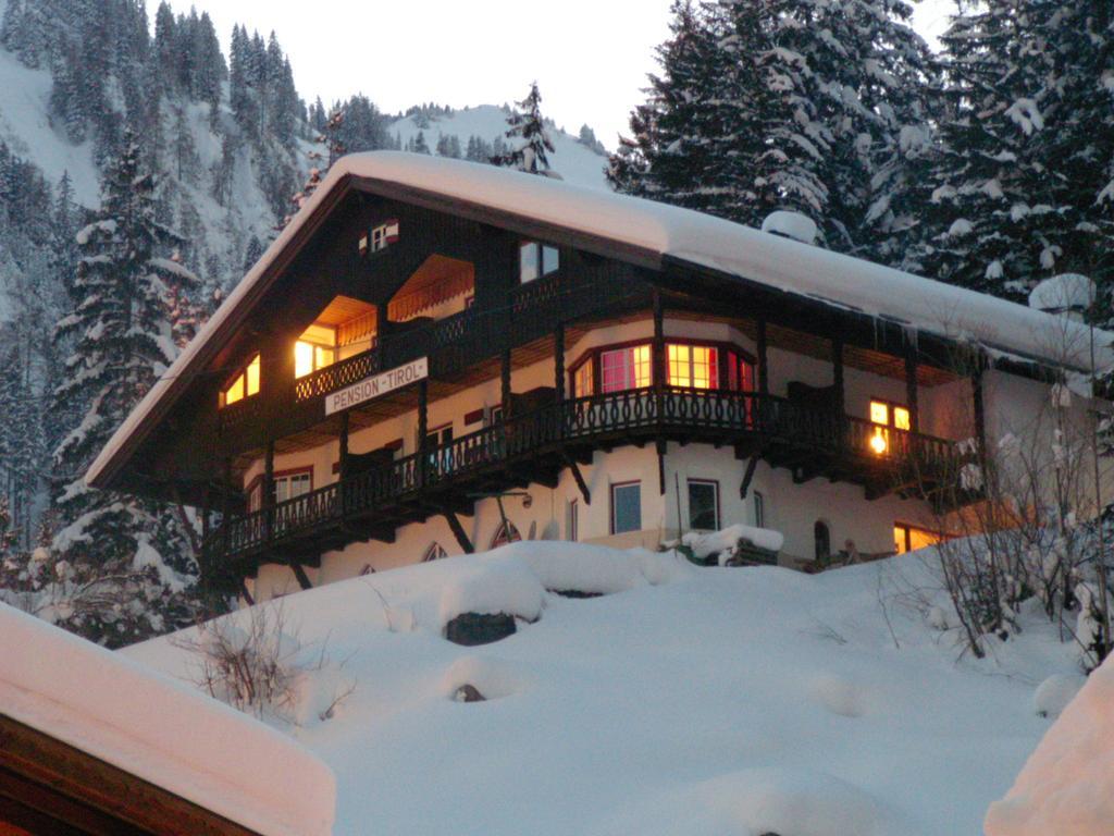 Ferienwohnung Pension Tirol Bichlbach Eksteriør billede